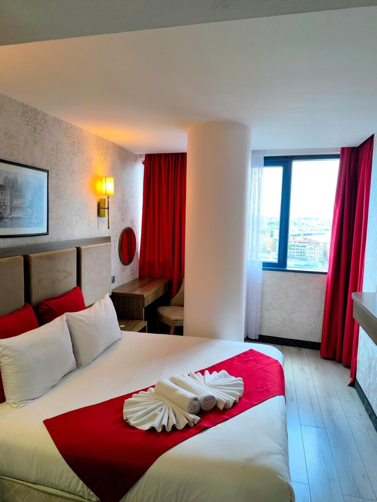 Euro Plaza Hotel - Taksim Pera Istanbul Ruang foto