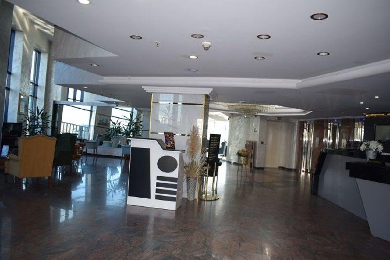 Euro Plaza Hotel - Taksim Pera Istanbul Bagian luar foto